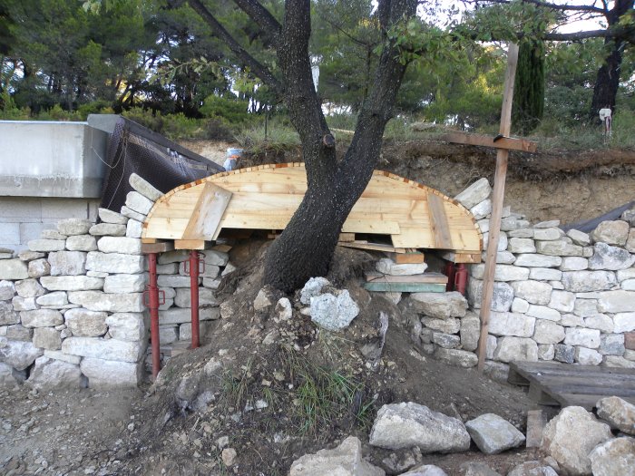 Pose du cintre en anse de panier à lambesc